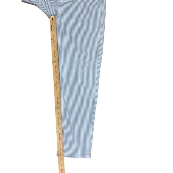 Old Navy Extra High Rise Jeans Women's 4 Sky Hi Straight Blue Striped Button Fly - Picture 13 of 16